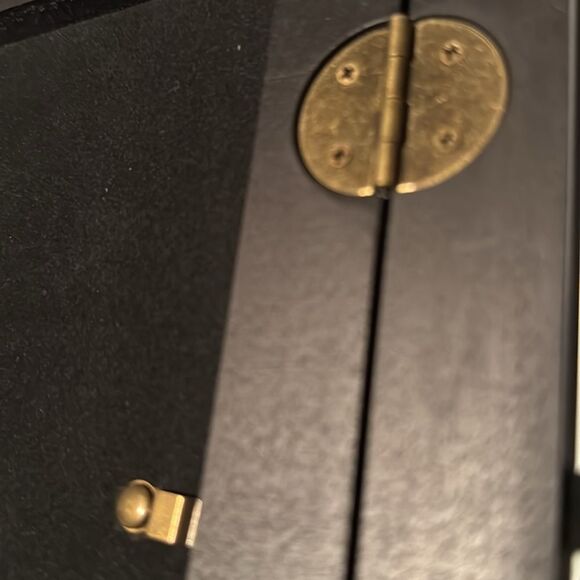 Disney Art D23 set of 4 8x10 prints in wood 12x10x2 brass & felt case frame - Picture 11 of 16